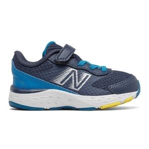 Size 5.5 wide Toddler New Balance Kids' Navy and Bright Blue Sneakers